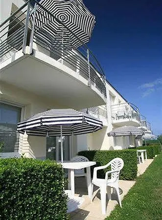 شقة Les Residences De Rockroum *